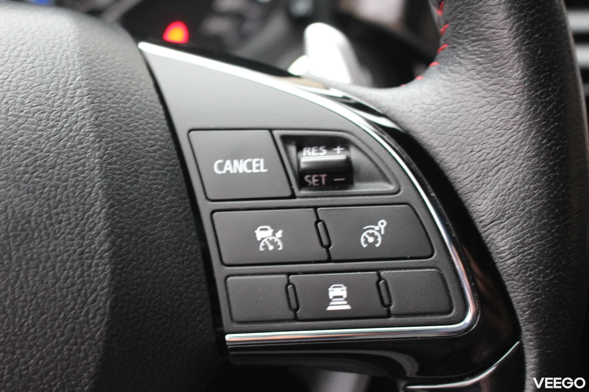 Mitsubishi Outlander Black Edition SDA AS&G 7 seat 2.0 110kW