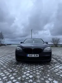 BMW 740 3.0 225kW thumbnail