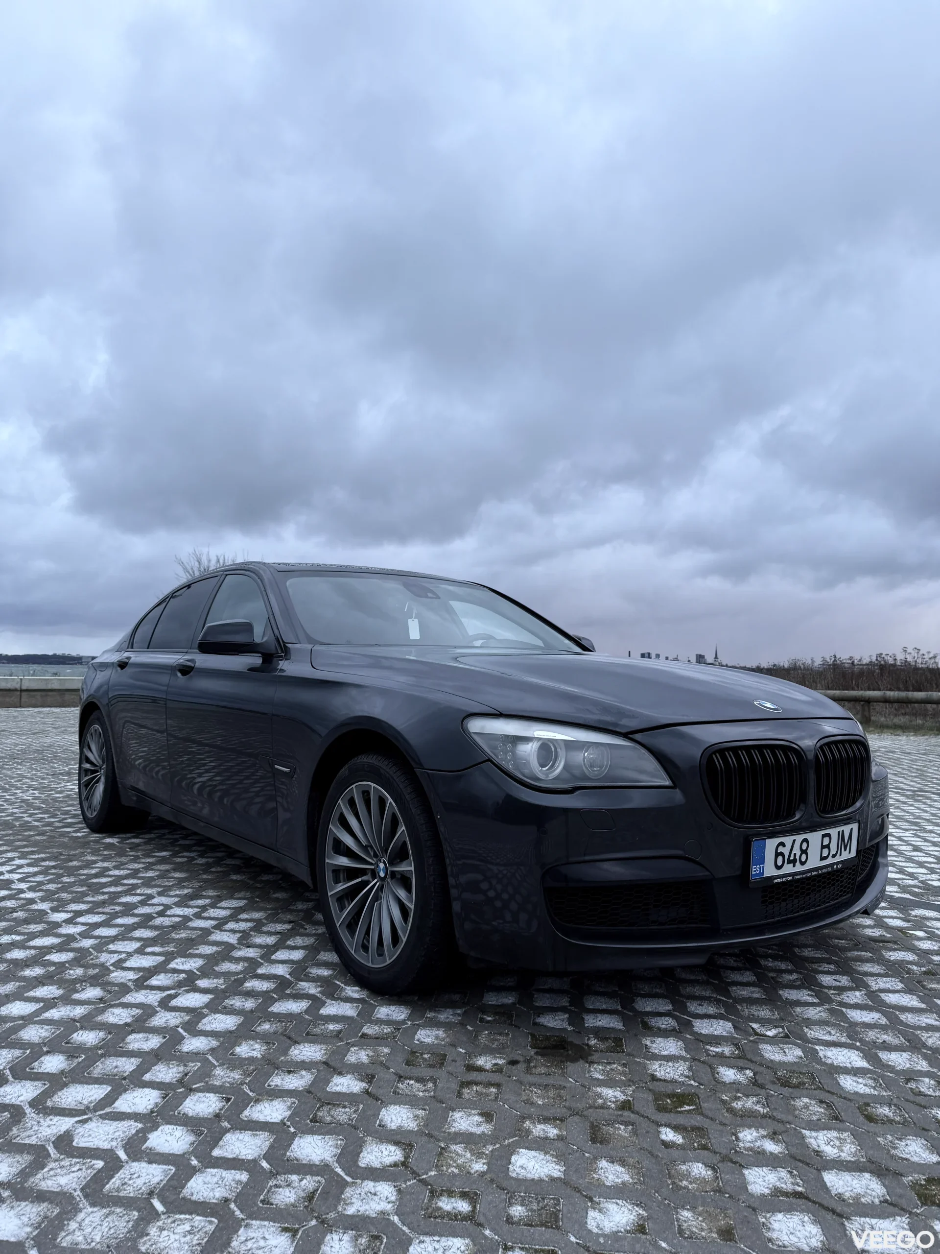BMW 740 3.0 225kW