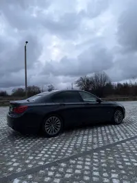 BMW 740 3.0 225kW thumbnail