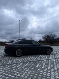 BMW 740 3.0 225kW thumbnail