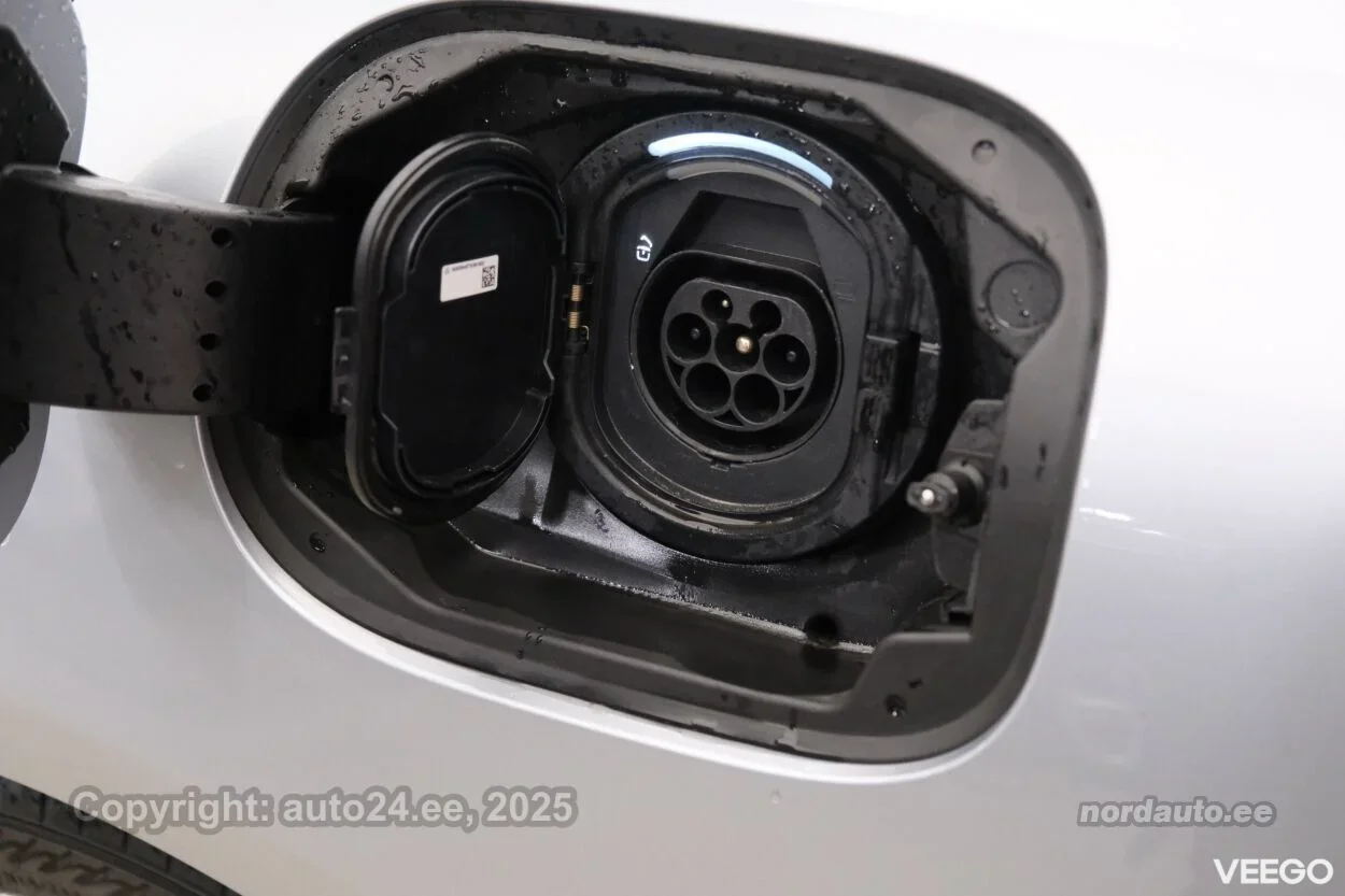 Mercedes-Benz C63 AMG S E Performance 2 500kW