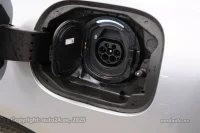 Mercedes-Benz C63 AMG S E Performance 2 500kW thumbnail