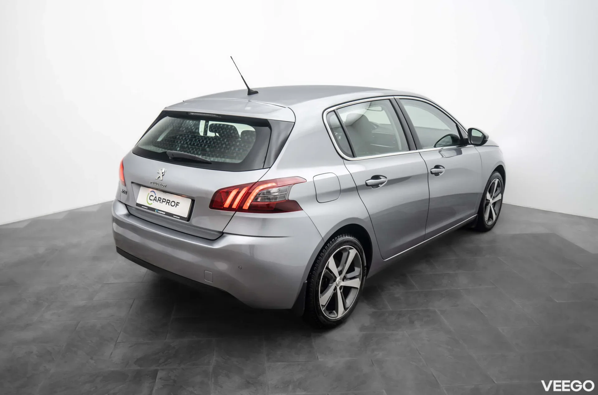 Peugeot 308 PureTech 130 1.2 96kW