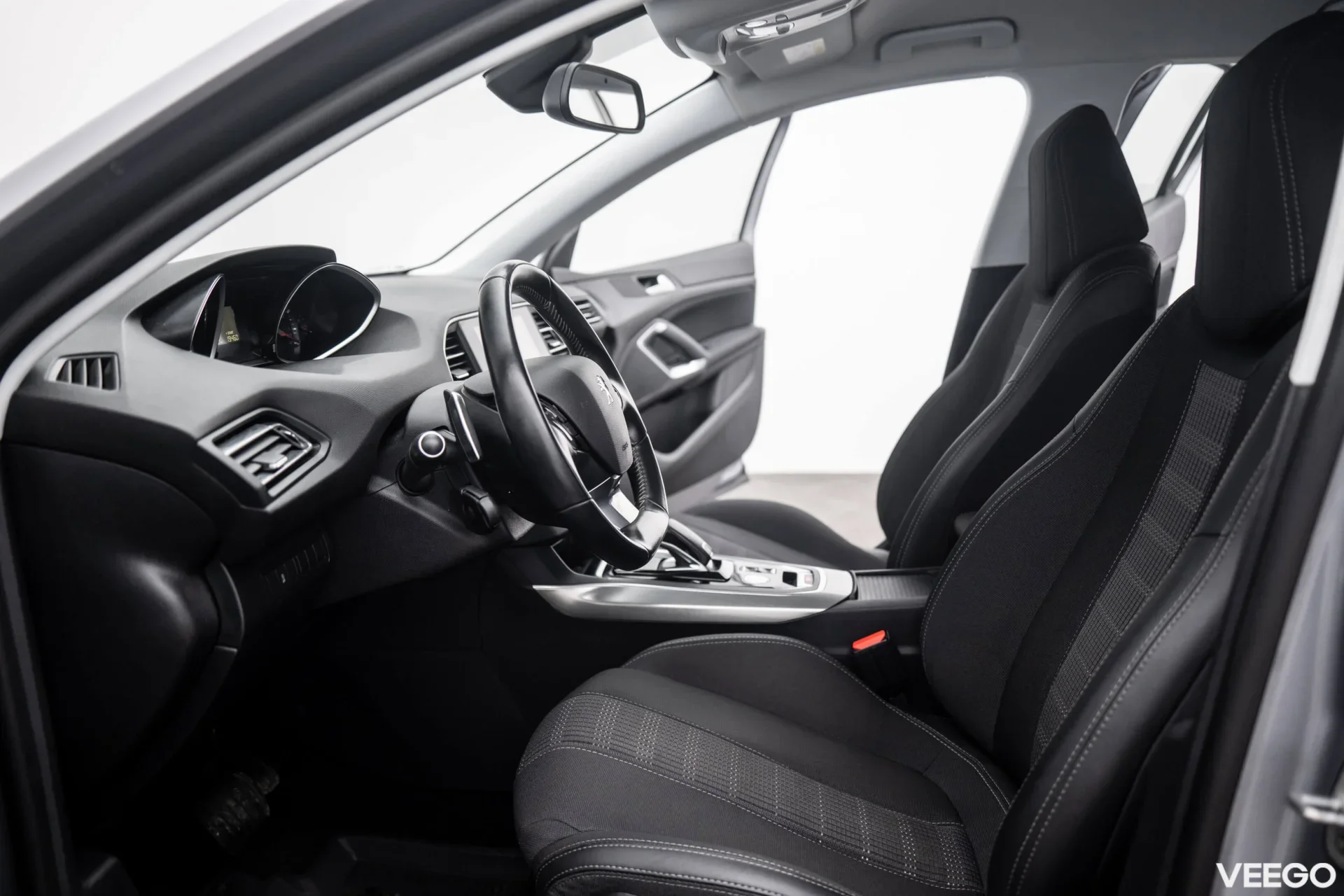 Peugeot 308 PureTech 130 1.2 96kW