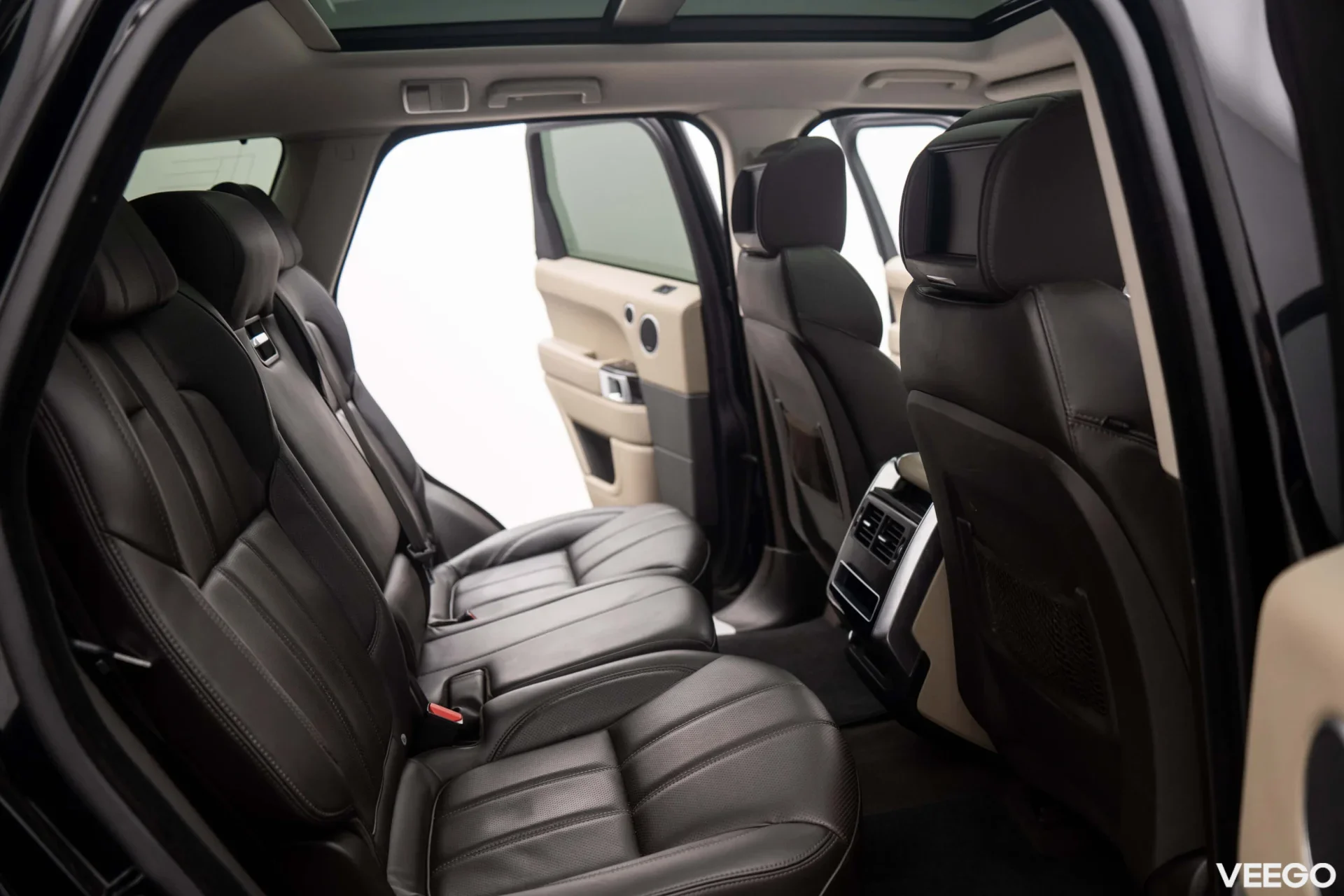 Land Rover Range Rover Sport HSE SCV6 3.0 250kW