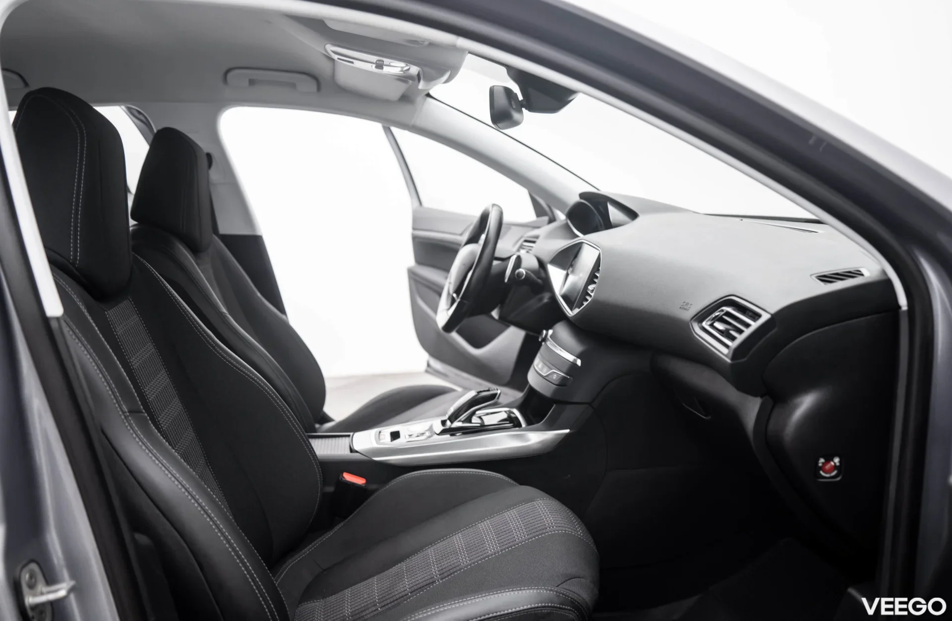 Peugeot 308 PureTech 130 1.2 96kW