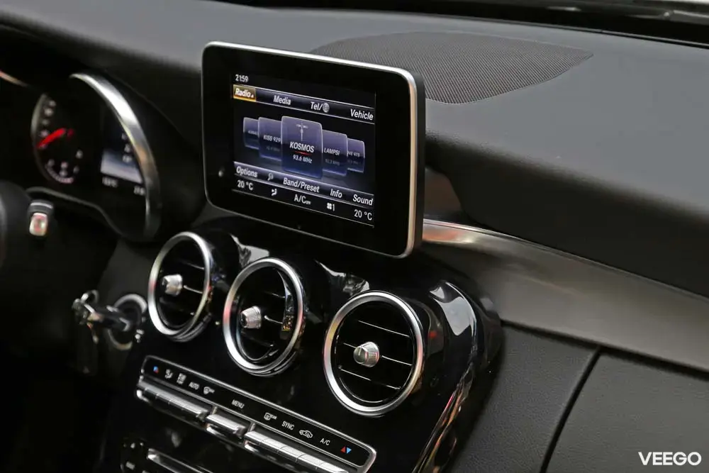 Mercedes-Benz C180 1.6 115kW