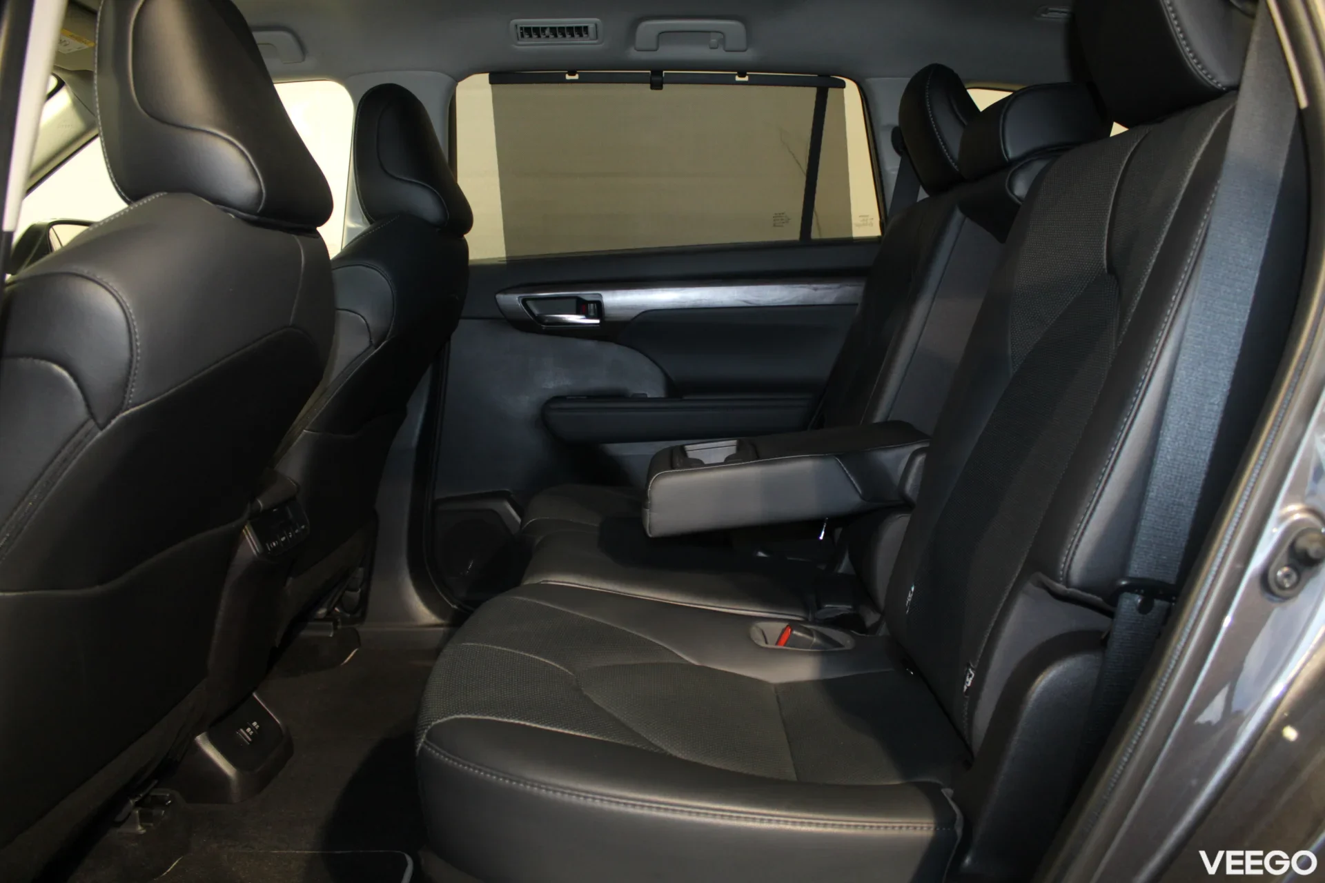 Toyota Highlander Executive AWD 2.5 140kW