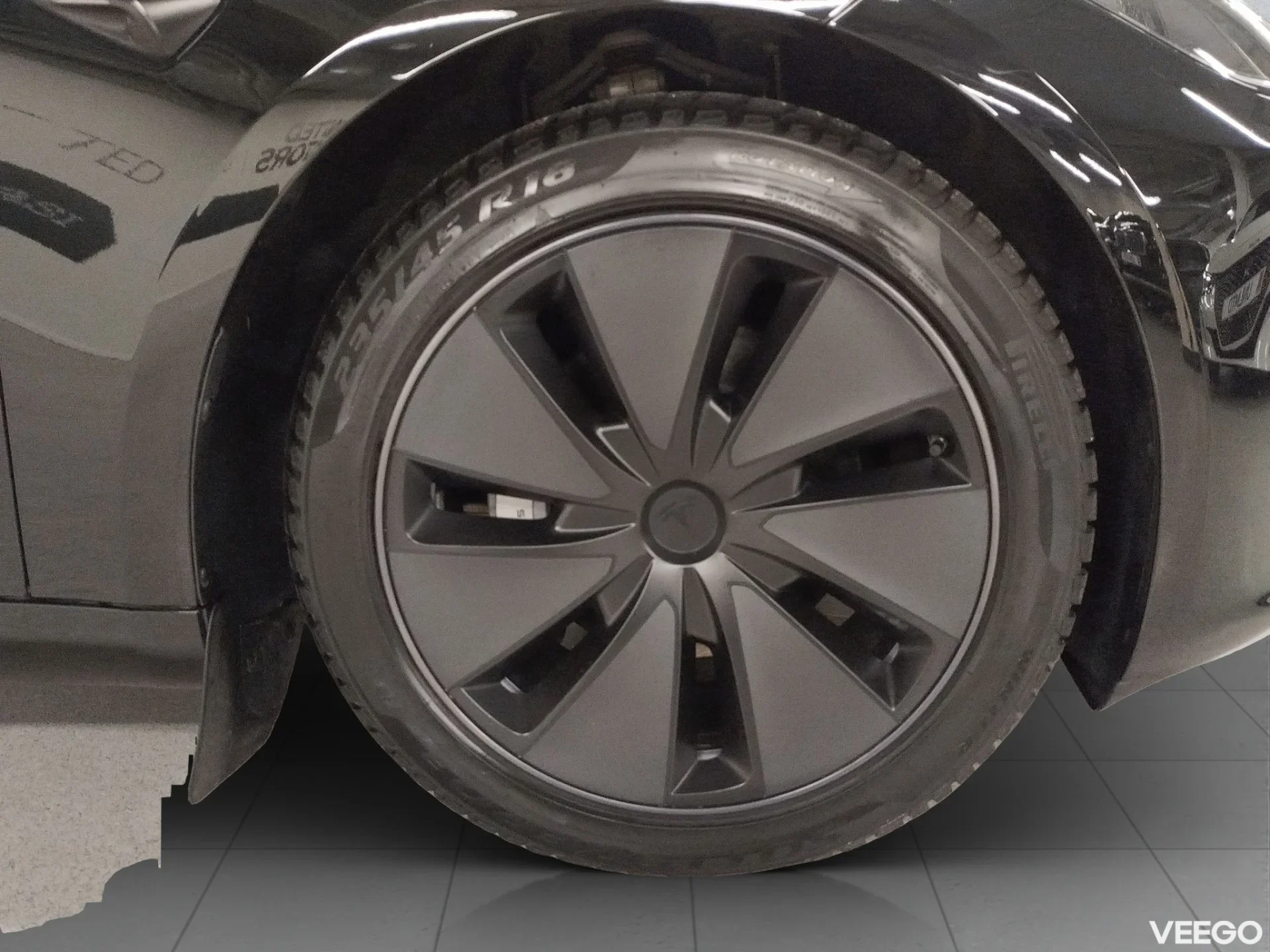 Tesla Model 3 Long Range Dual Motor 153kW