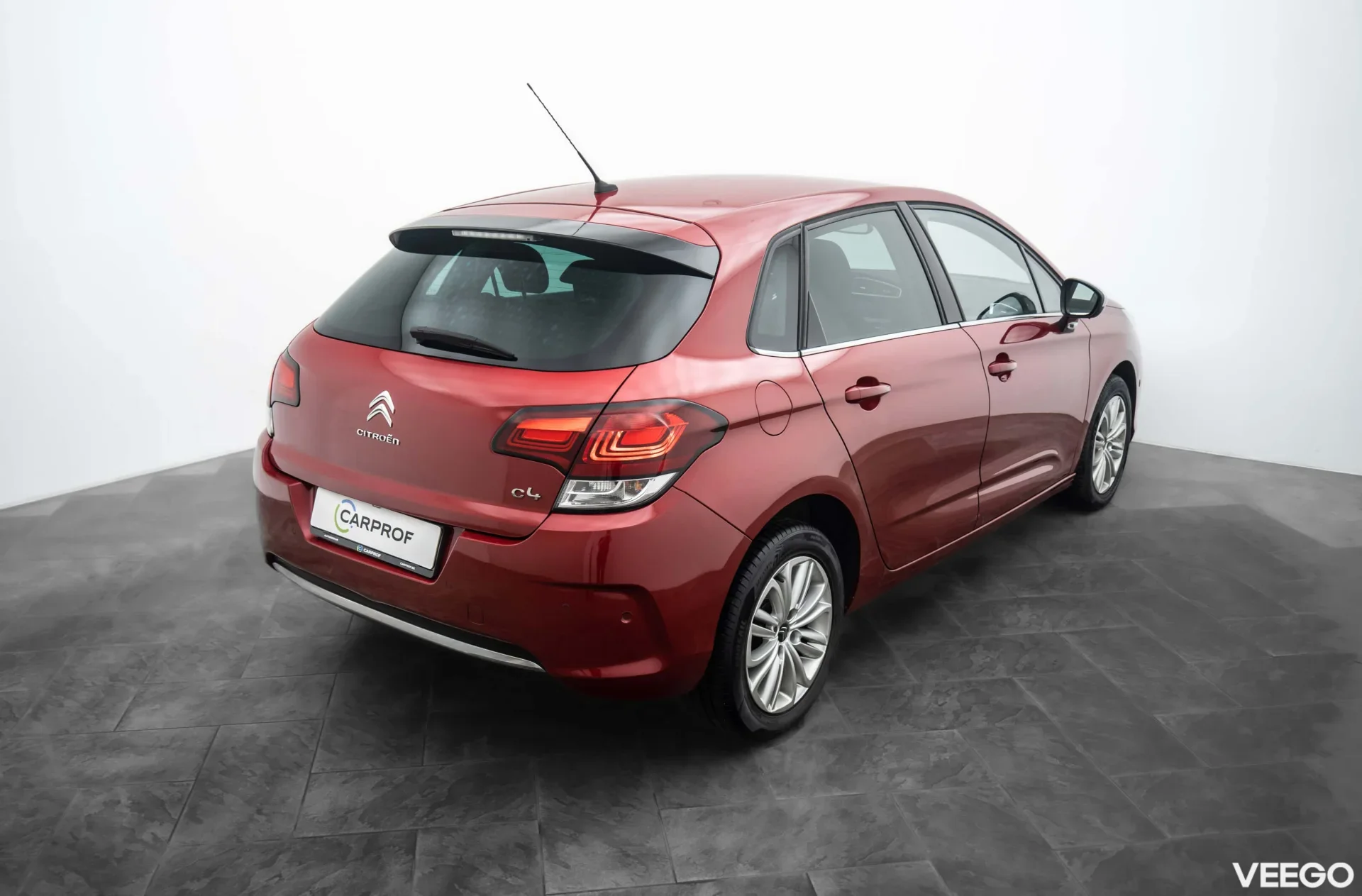 Citroen C4 1.2 96kW