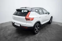 Volvo XC40 Recharge T5 Plug-in Hybrid 1.5 193kW thumbnail