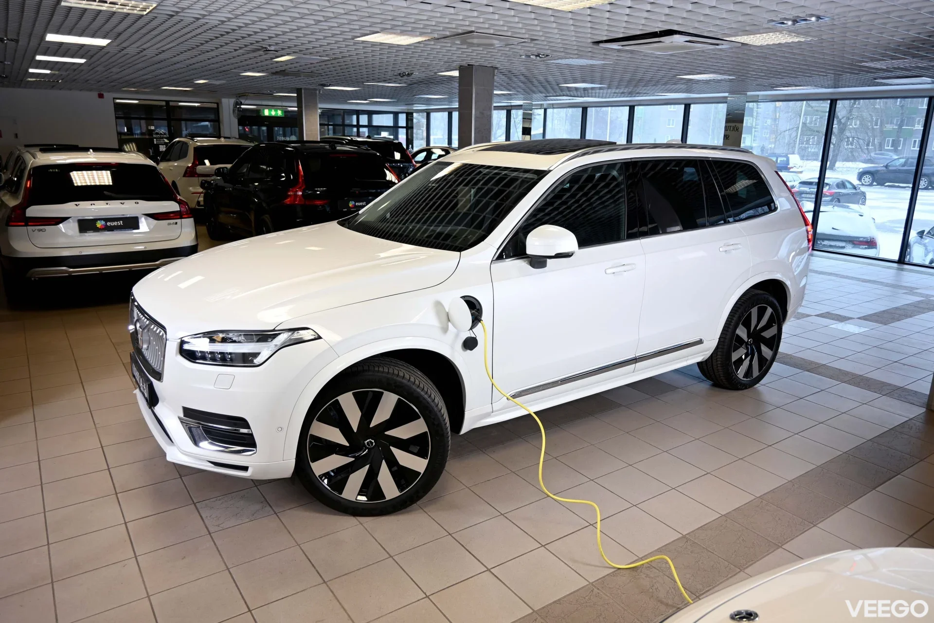 Volvo XC90 T8 TWIN ENGINE AWD T8 B&W 4C ULTIMATE BRIGHT XENIUM INTELLI PRO 2 335kW