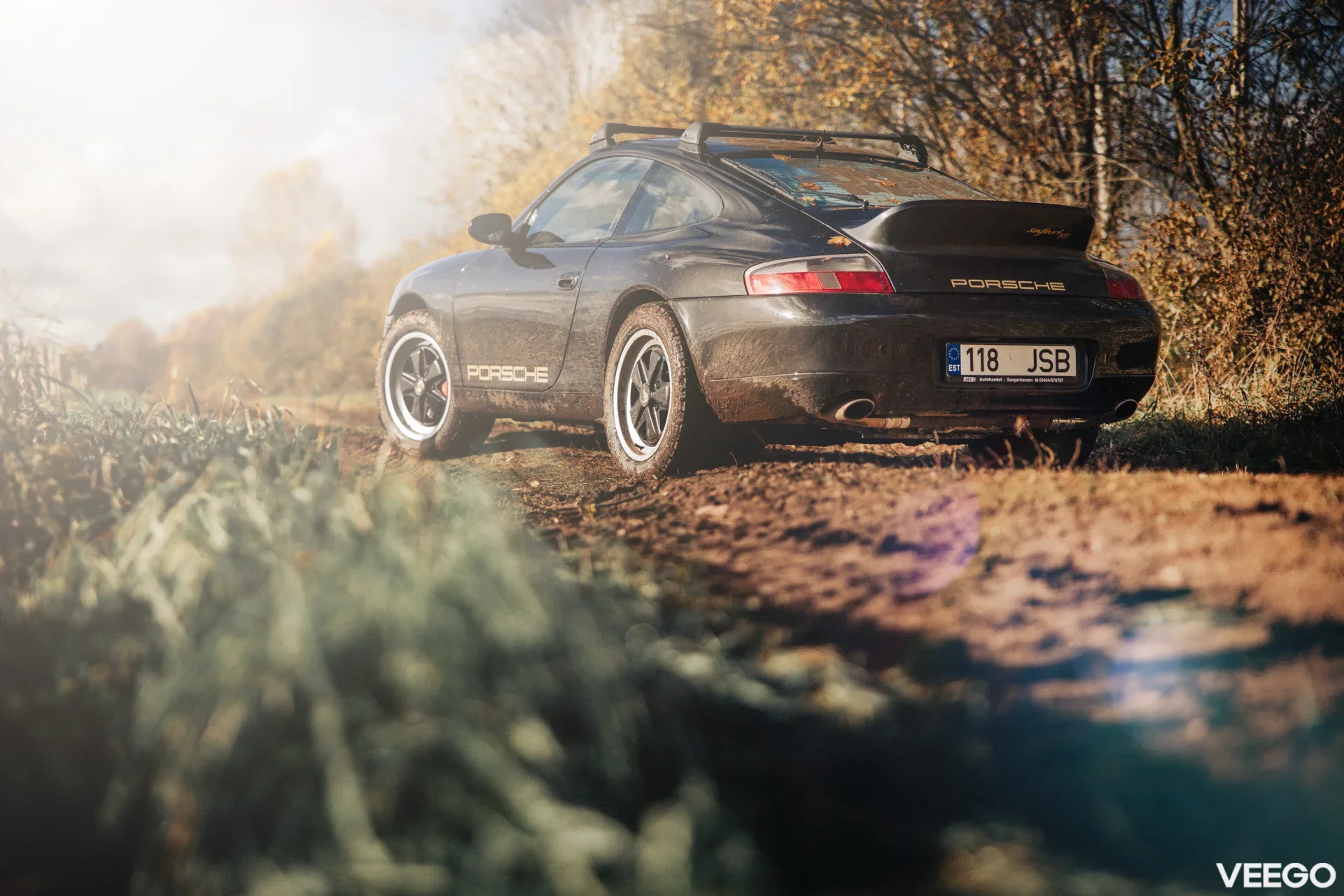 Porsche 911 Carrera 4 3.4 221kW