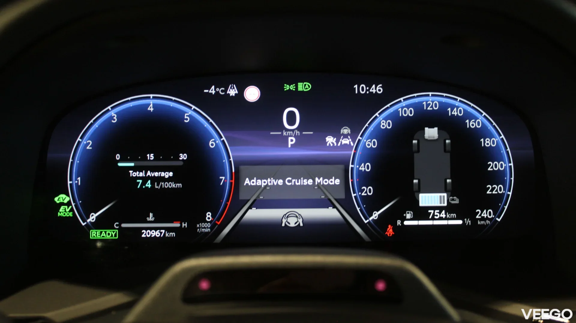 Toyota Camry Executive 2.5 137kW