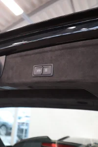 Audi RS 4 331kW thumbnail