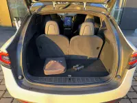 Tesla Model X Long Range 0.0 186kW thumbnail