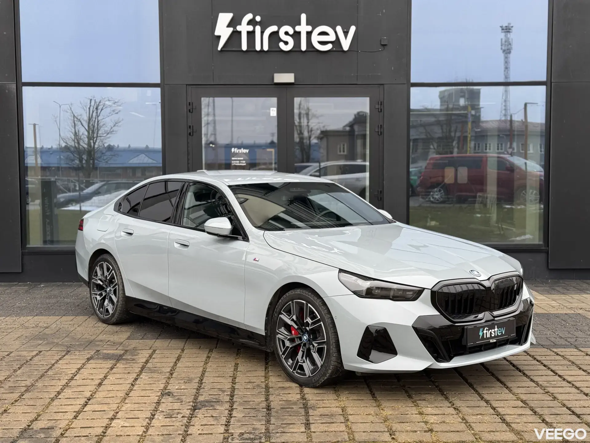 BMW i5 xDrive40 0.0 127kW