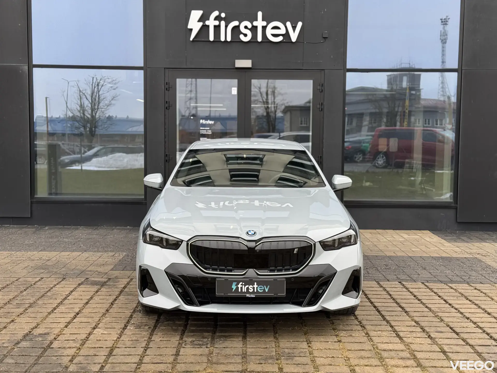 BMW i5 xDrive40 0.0 127kW