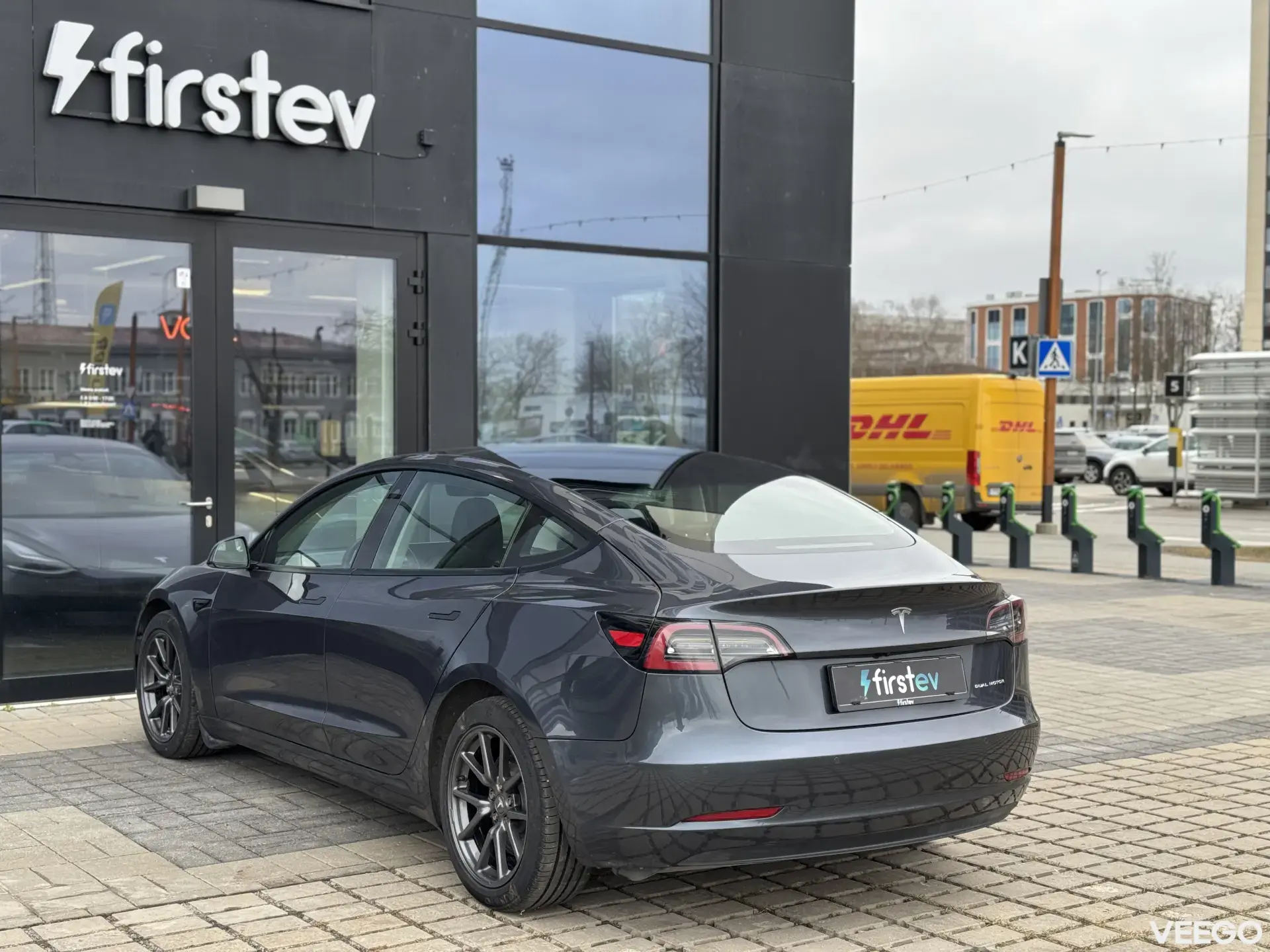 Tesla Model 3 Dual Motor Long Range 366kW