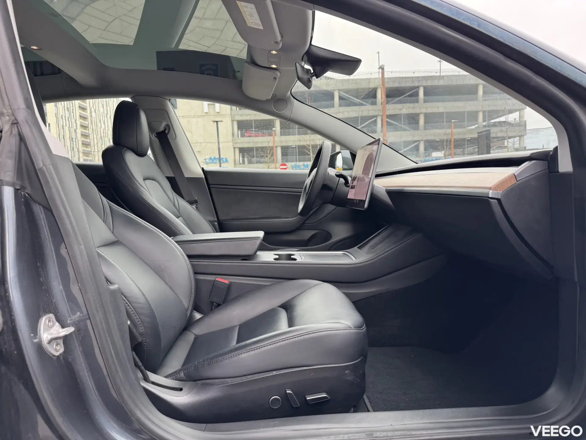 Tesla Model 3 Dual Motor Long Range 366kW