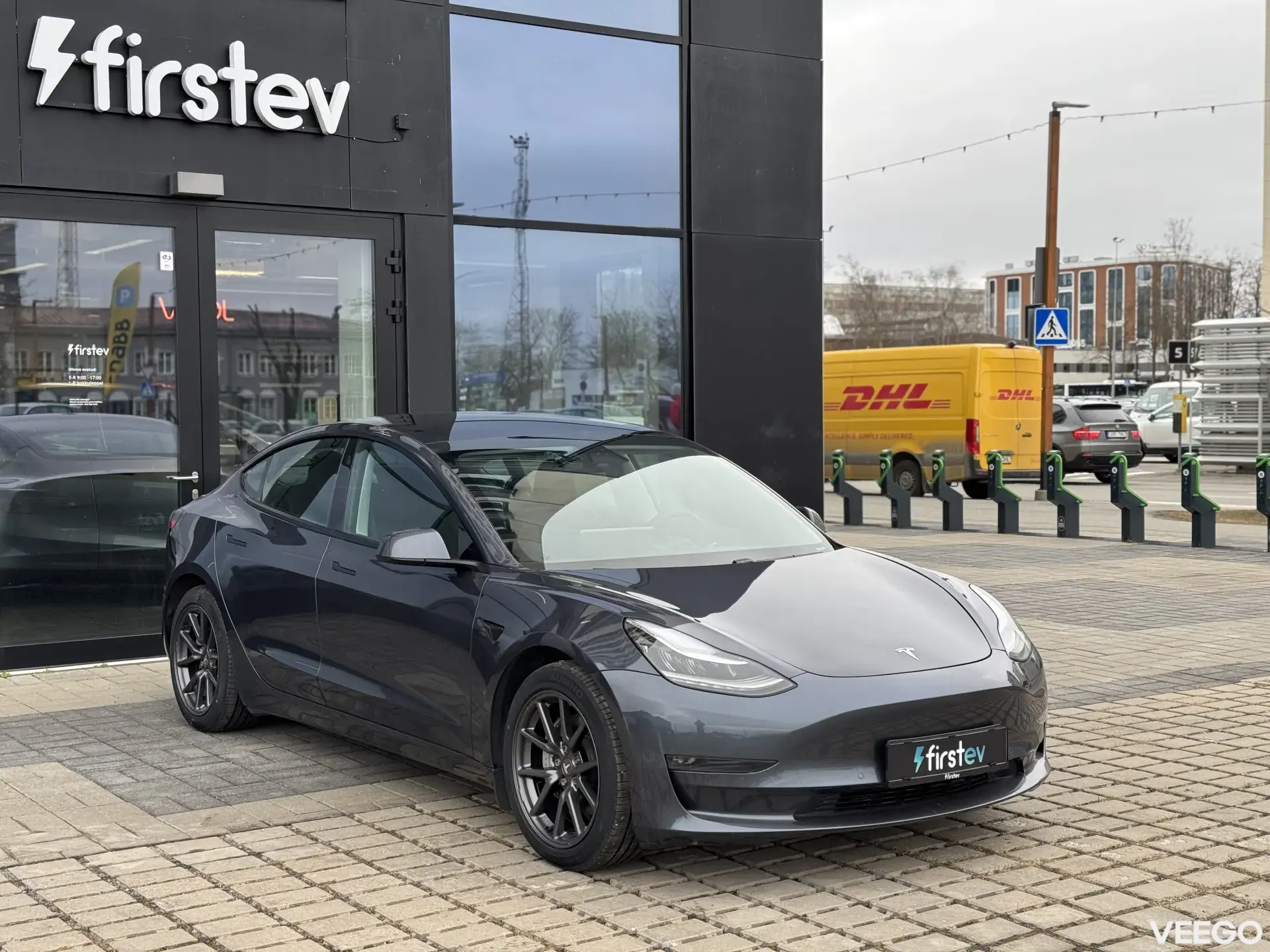 Tesla Model 3 Dual Motor Long Range 366kW