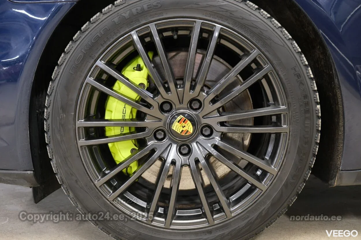 Porsche Panamera 4 Sport Turismo E-Hybrid 2.9 340kW