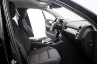 Volvo XC40 Recharge T4 Plug-in Hybrid 1.5 155kW thumbnail