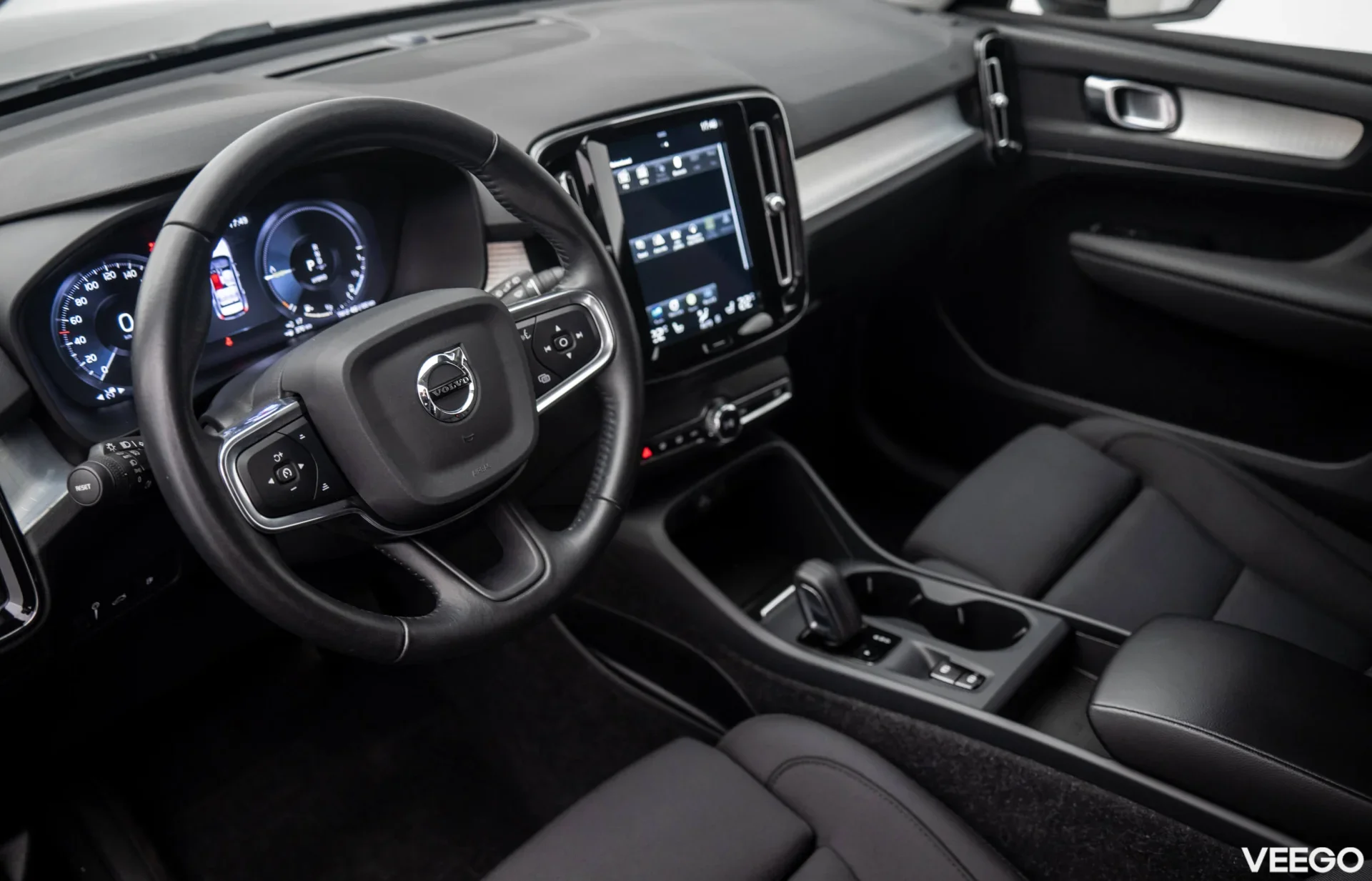 Volvo XC40 Recharge T4 Plug-in Hybrid 1.5 155kW