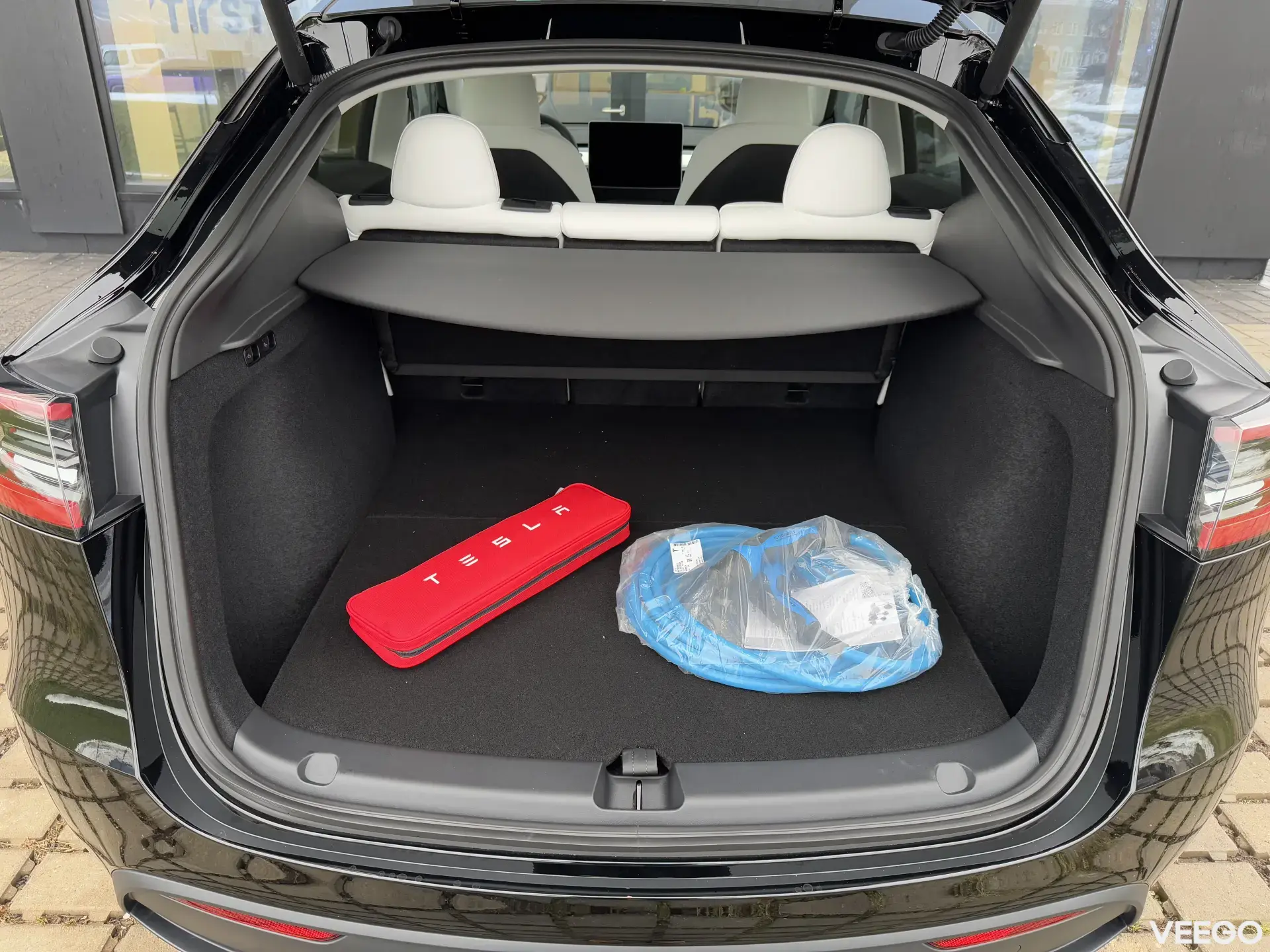 Tesla Model Y Dual Motor Long Range 378kW