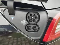 Tesla Model Y Dual Motor Long Range 378kW thumbnail