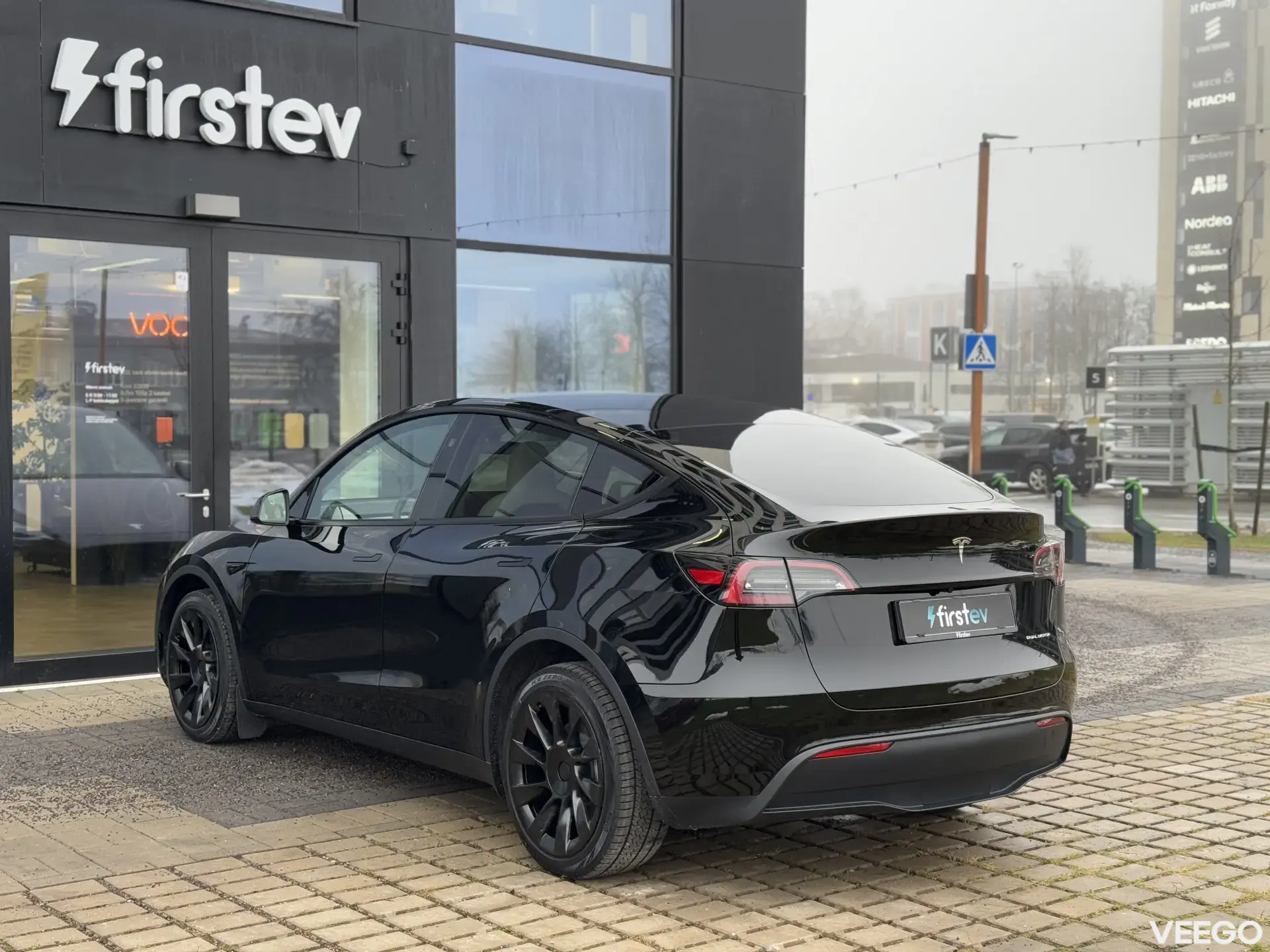 Tesla Model Y Dual Motor Long Range 378kW