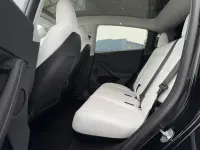 Tesla Model Y Dual Motor Long Range 378kW thumbnail
