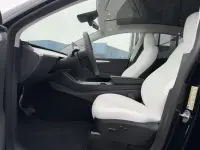 Tesla Model Y Dual Motor Long Range 378kW thumbnail