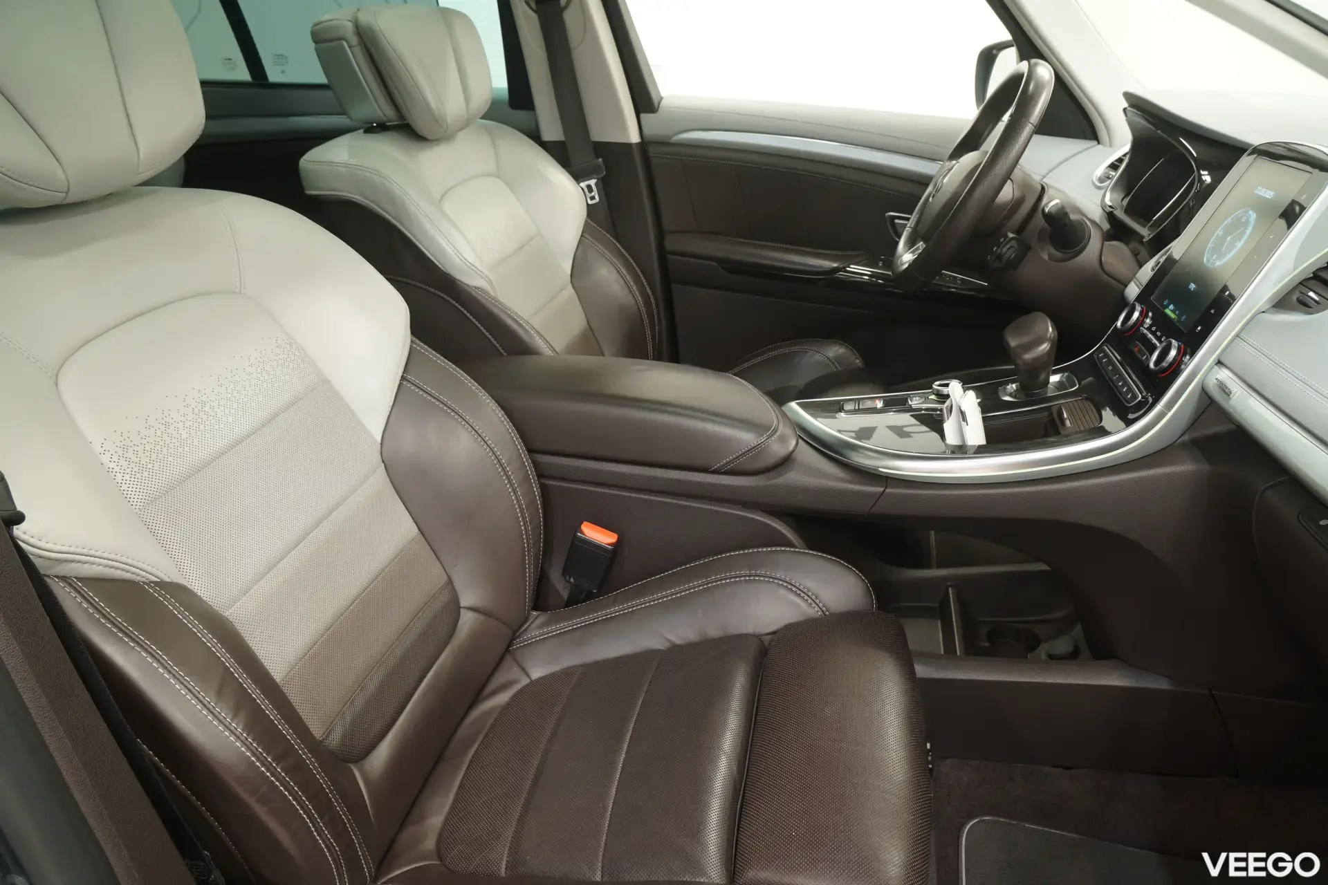 Renault Espace INITIALE Paris 4Control 1.6 118kW