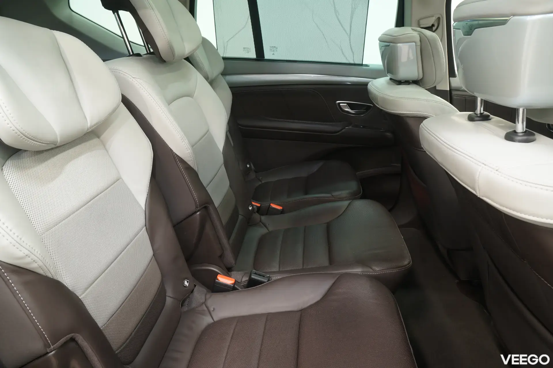Renault Espace INITIALE Paris 4Control 1.6 118kW