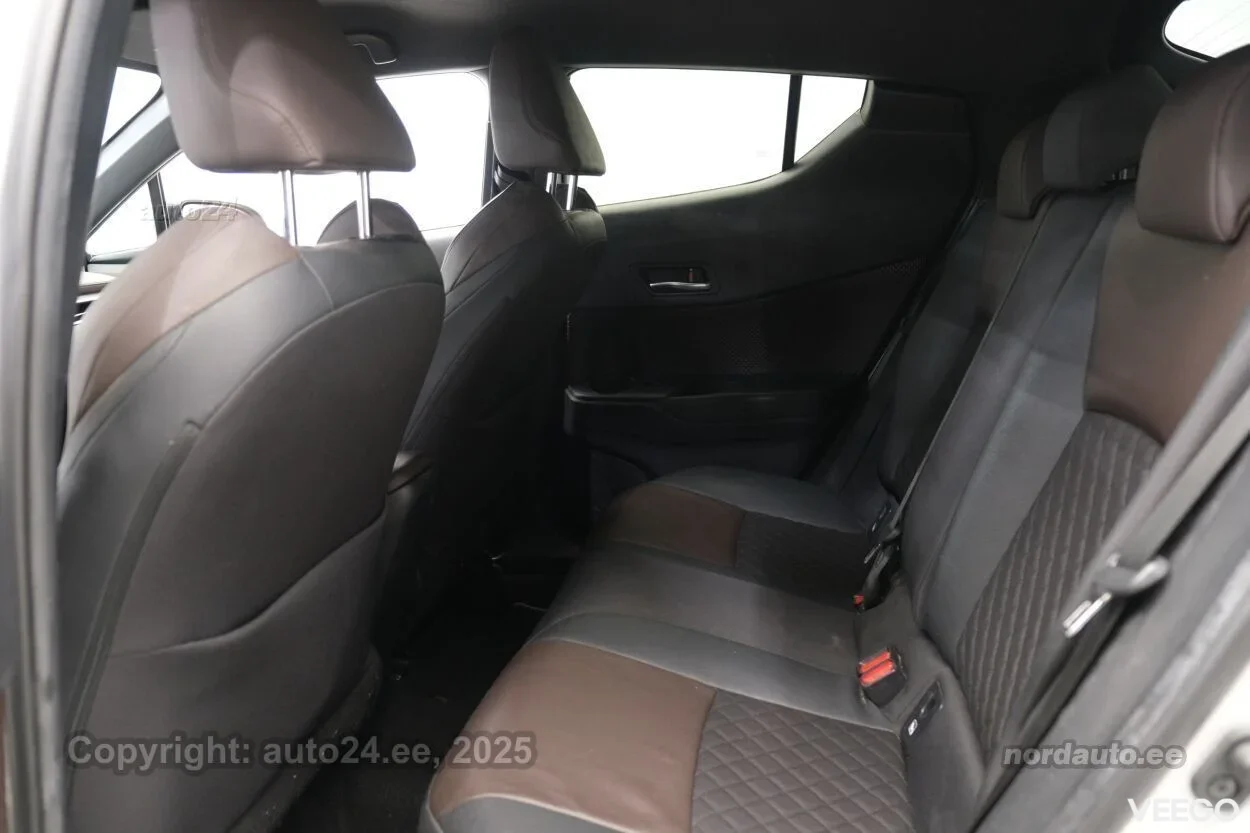Toyota C-HR Luxury 1.2 85kW