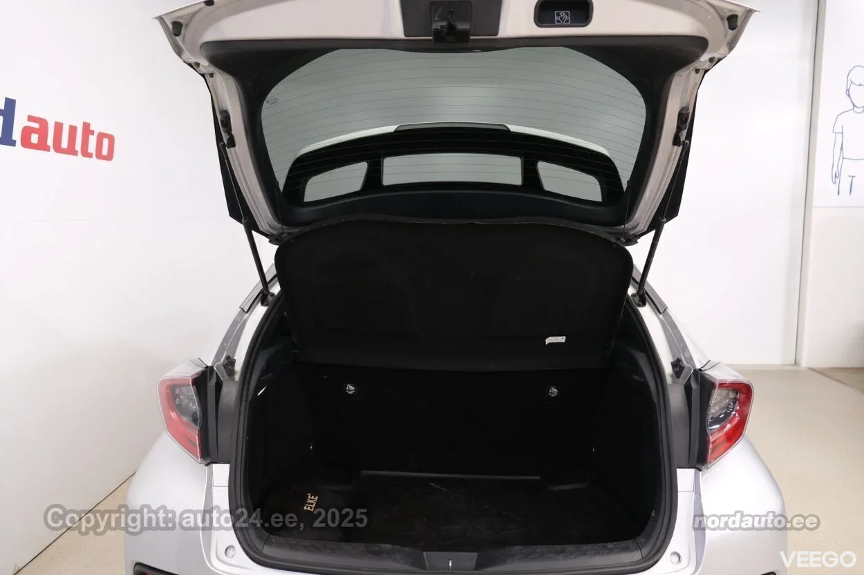 Toyota C-HR Luxury 1.2 85kW