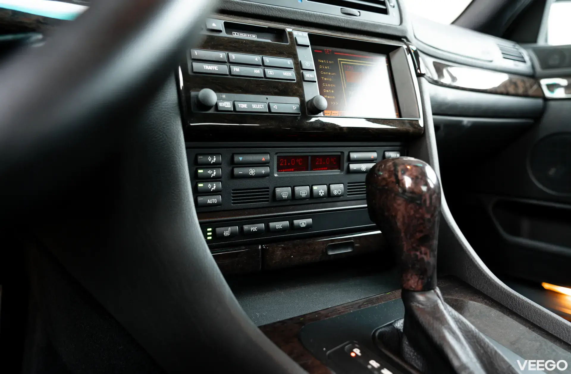 BMW 740I 4.4 210kW