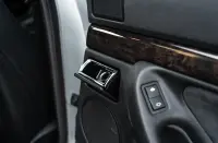 BMW 740I 4.4 210kW thumbnail