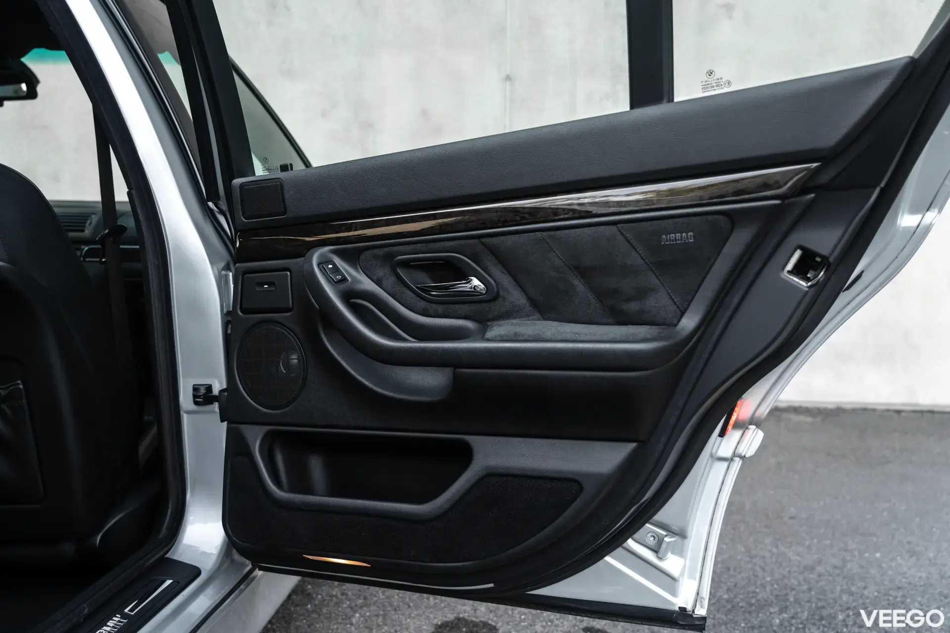 BMW 740I 4.4 210kW