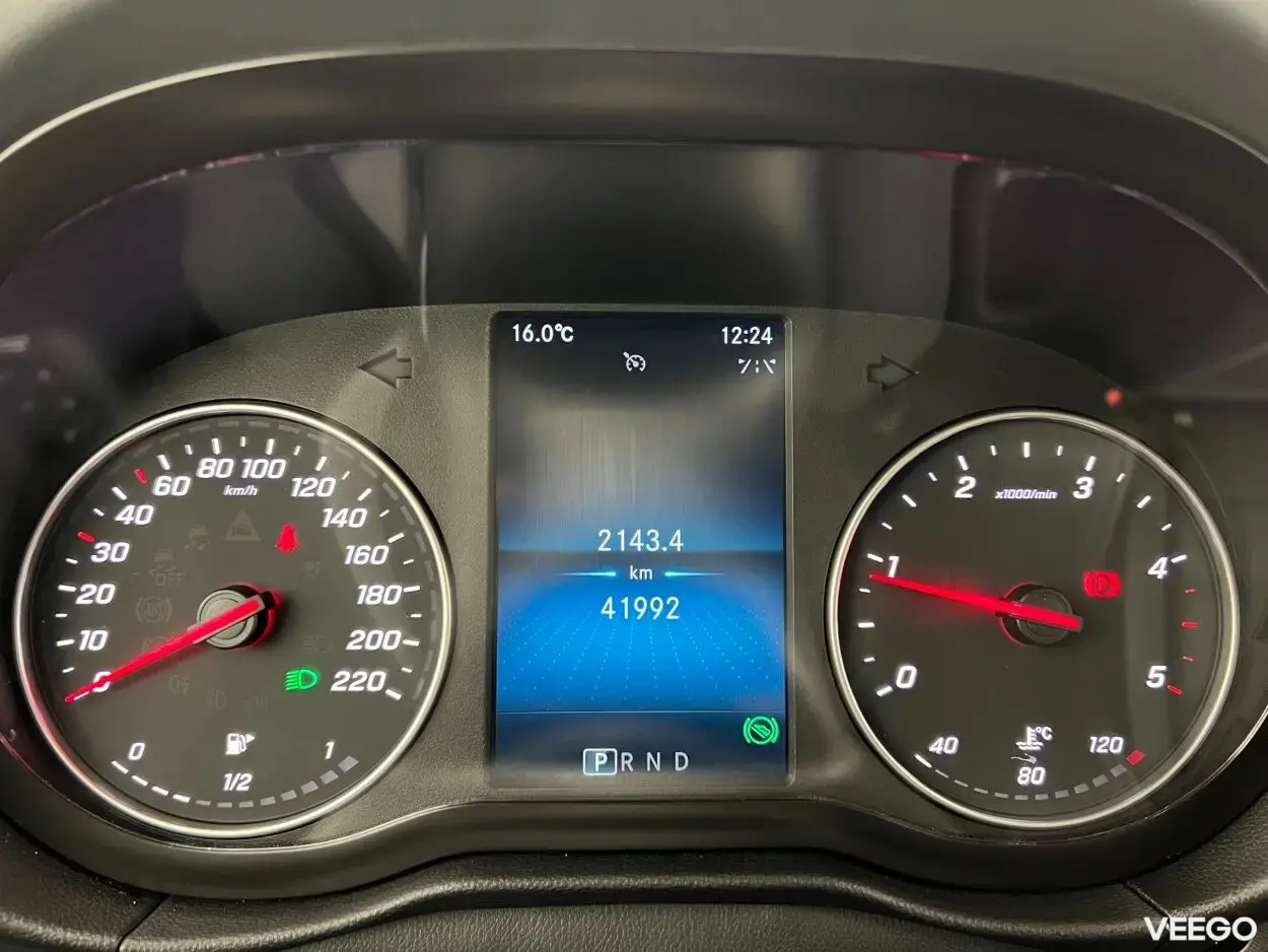 Mercedes-Benz T 180 D 1.5 85kW