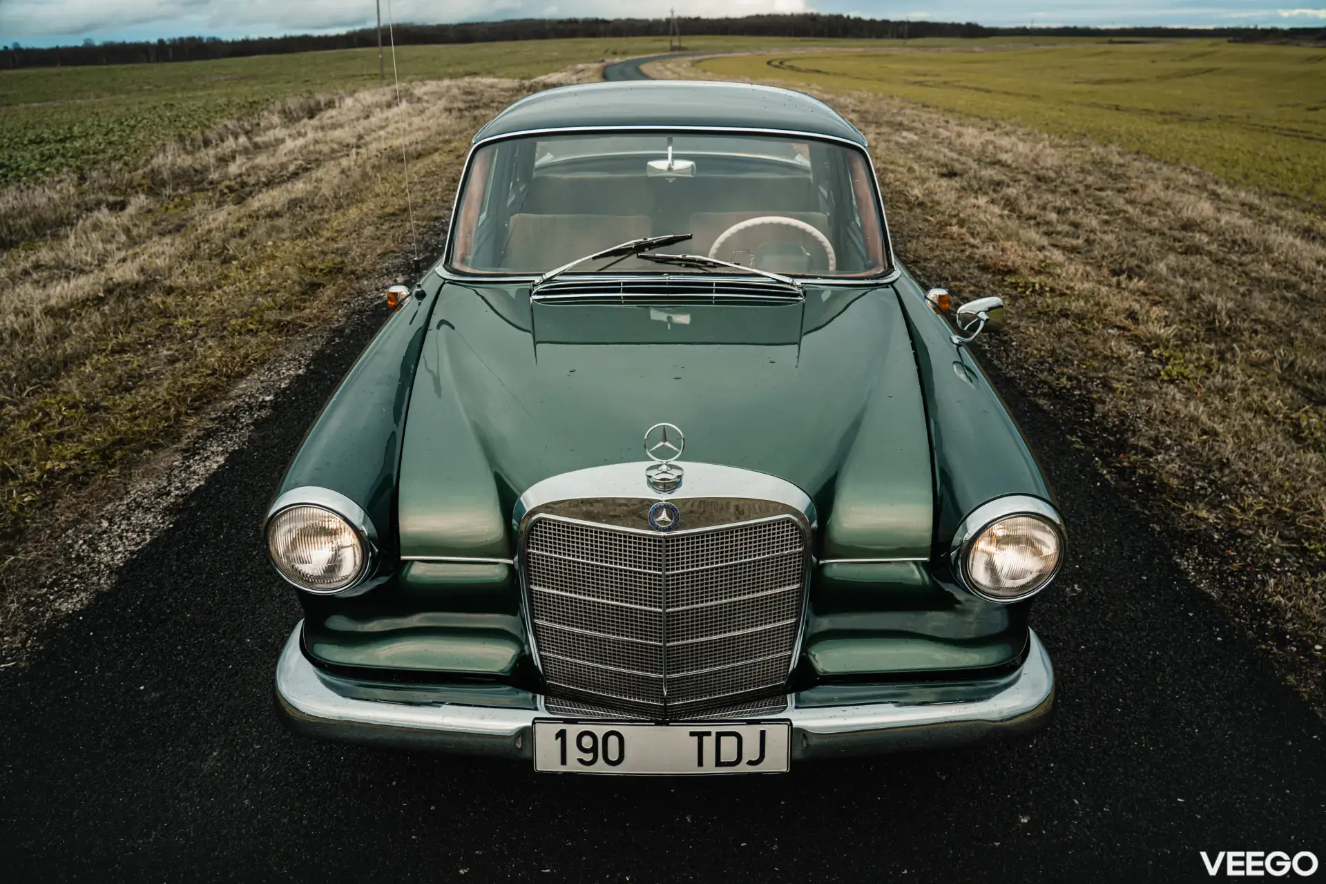 Mercedes-Benz 190 C 1.9 66kW