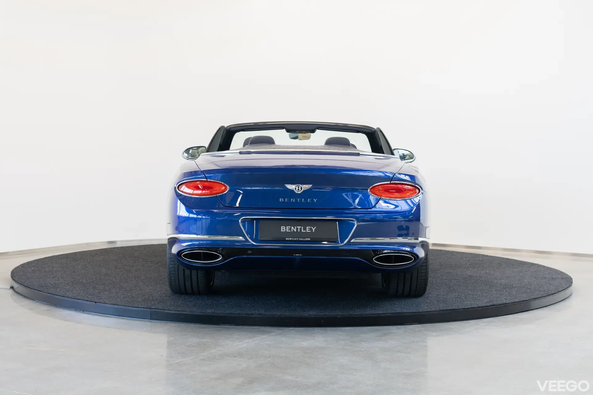 Bentley CONTINENTAL GTC W12 Mulliner 6 485kW