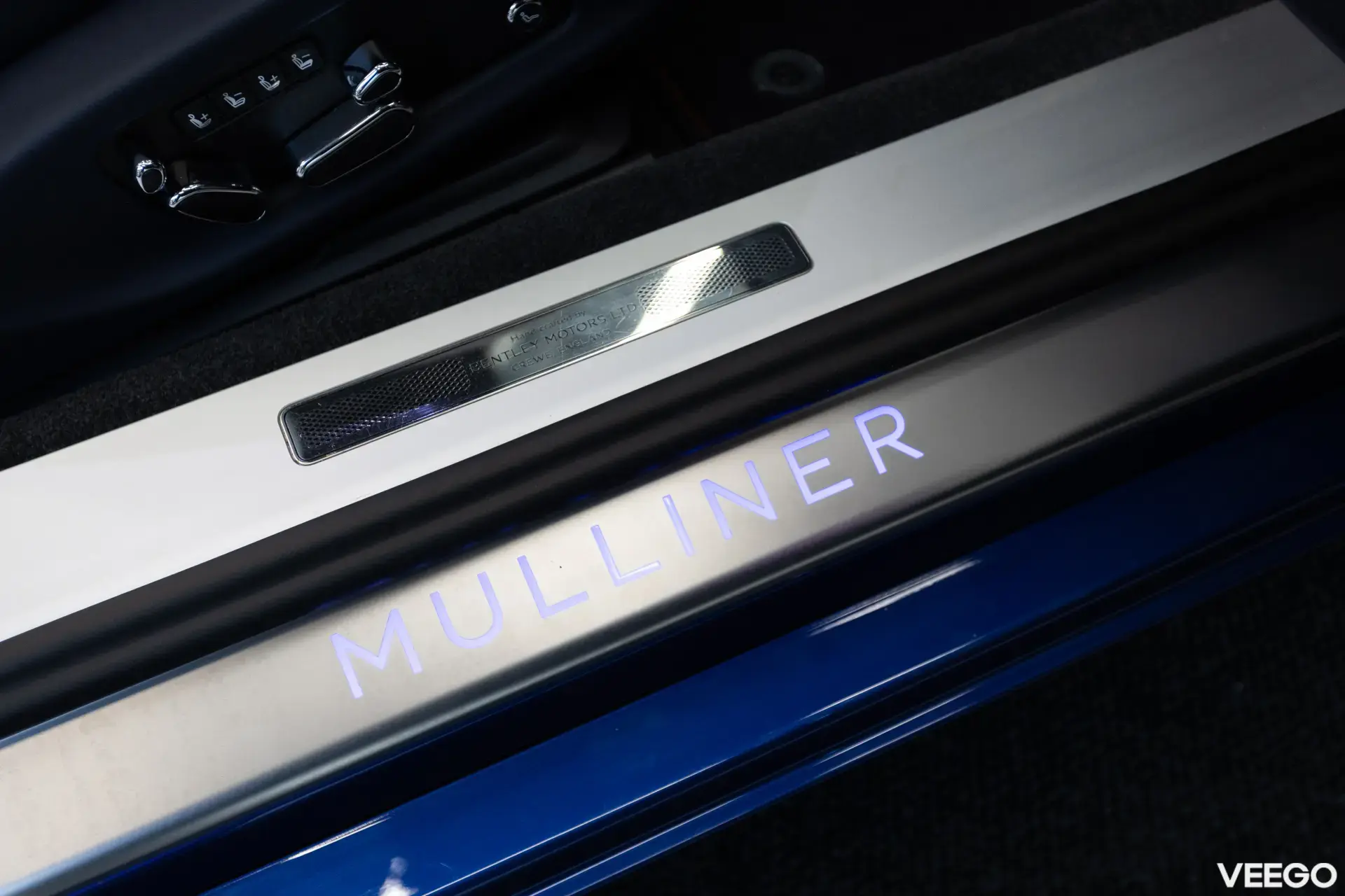 Bentley CONTINENTAL GTC W12 Mulliner 6 485kW