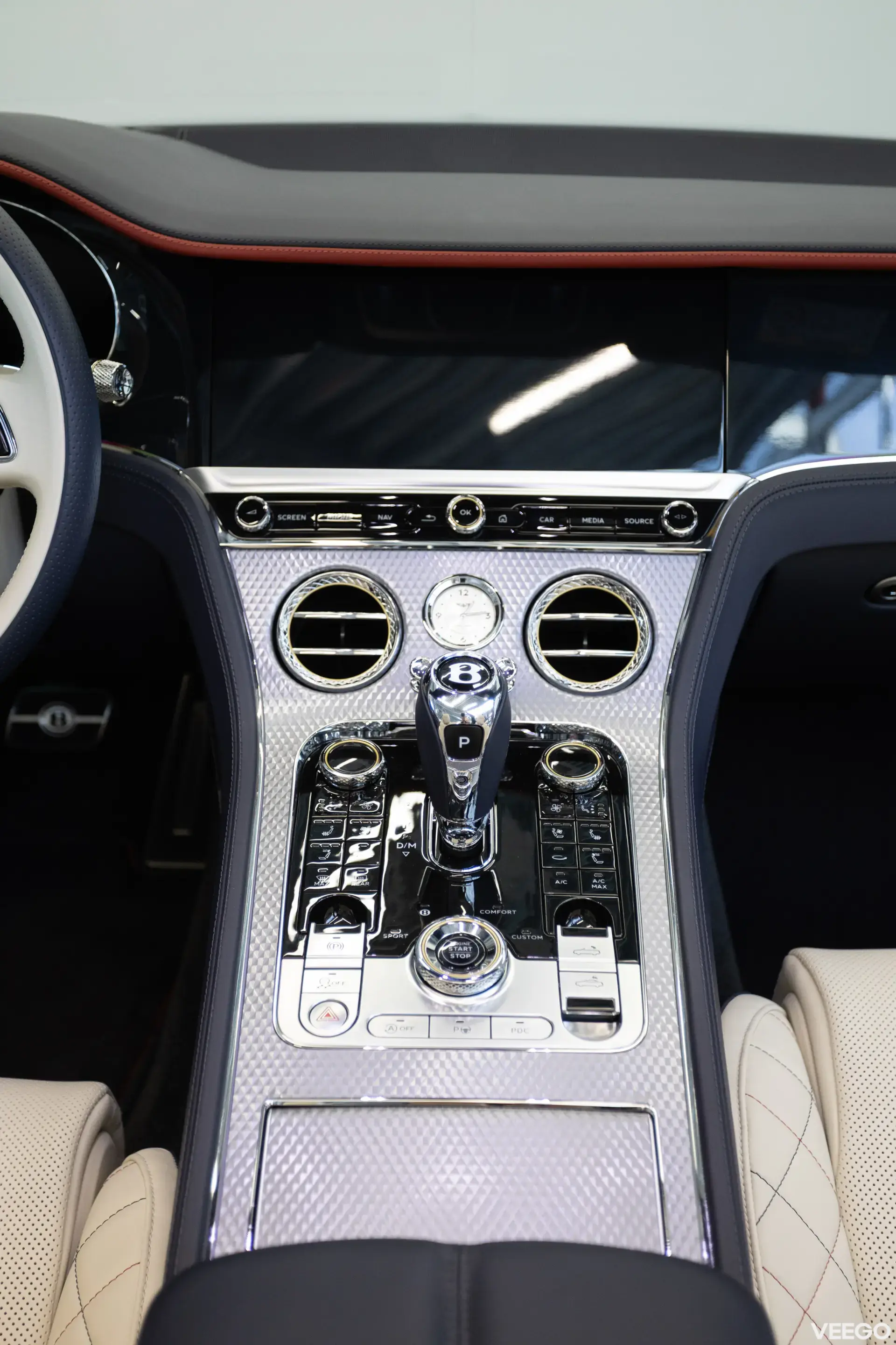 Bentley CONTINENTAL GTC W12 Mulliner 6 485kW