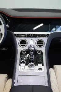 Bentley CONTINENTAL GTC W12 Mulliner 6 485kW thumbnail