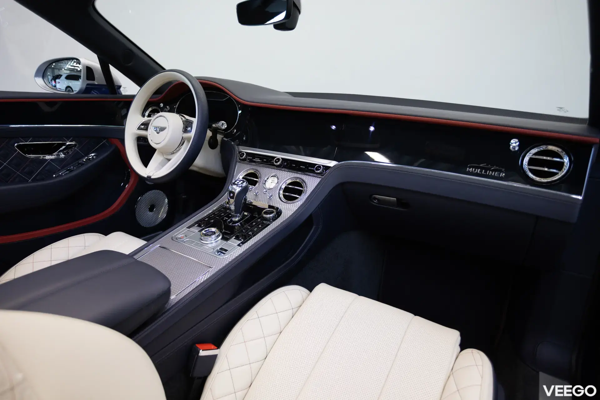 Bentley CONTINENTAL GTC W12 Mulliner 6 485kW