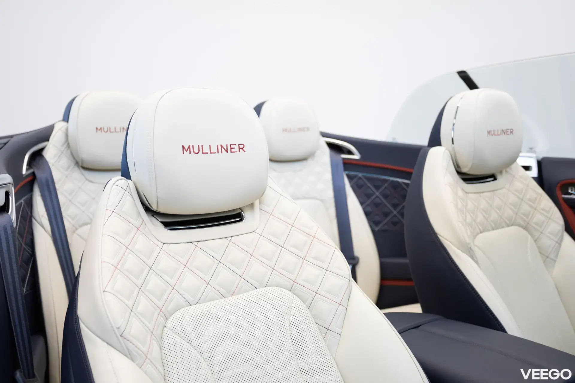 Bentley CONTINENTAL GTC W12 Mulliner 6 485kW