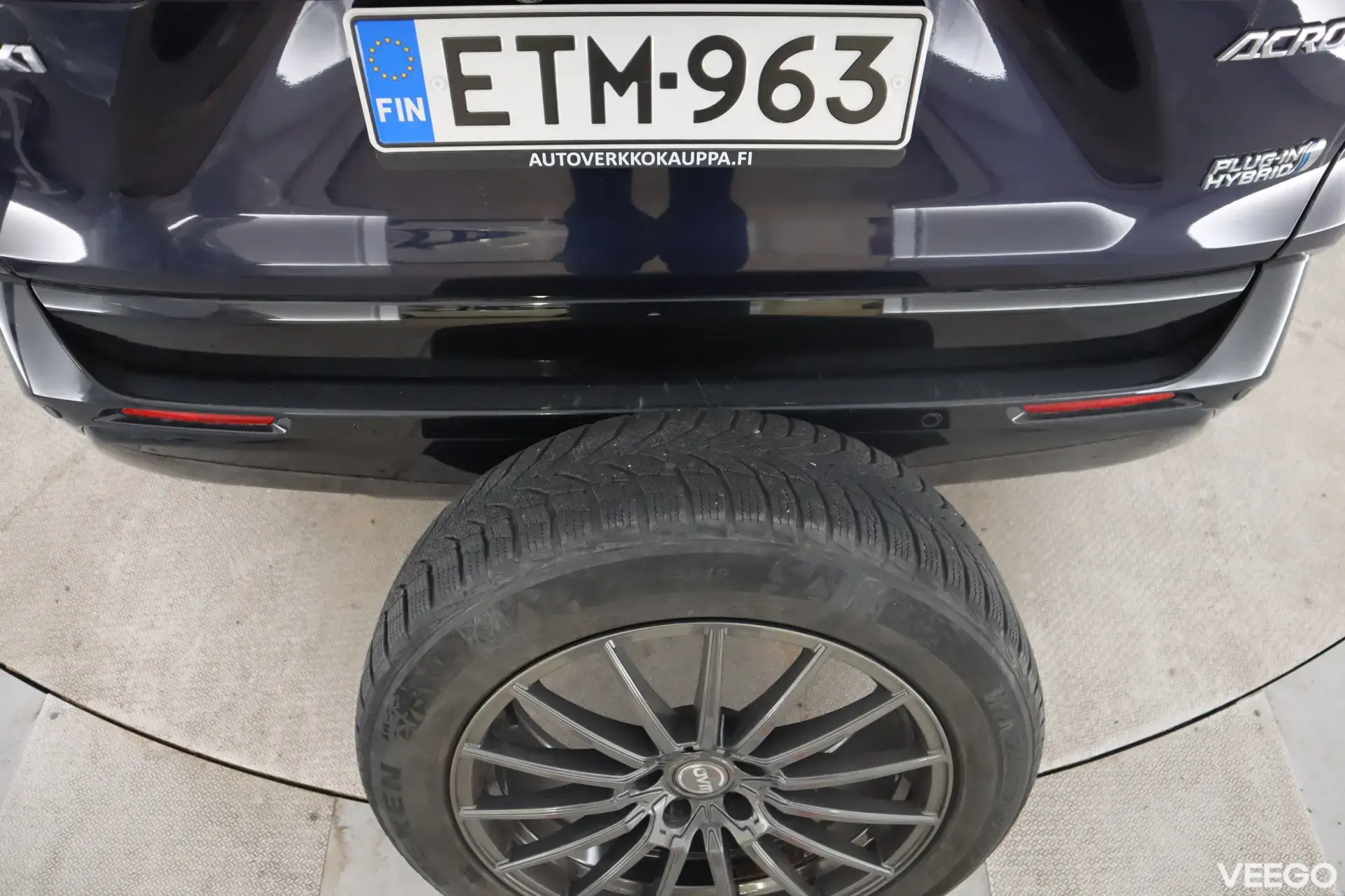 Suzuki Across 2,5 PLUG-IN HYBRID 4WD GLX CVT 225kW